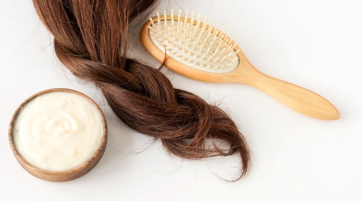 Homemade Hair Masks for Dandruff: Easy DIY Remedies That Actually Work