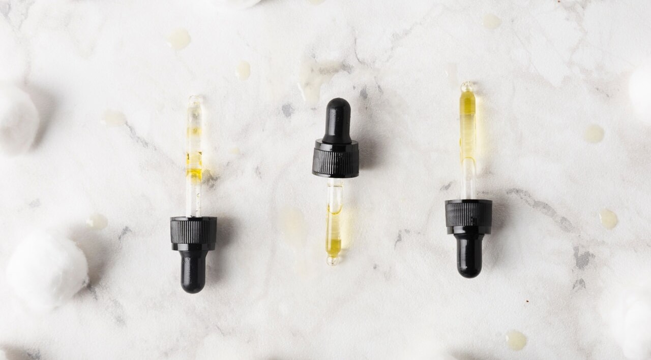 Dermatologist Recommended: Best Serum for Dry Skin