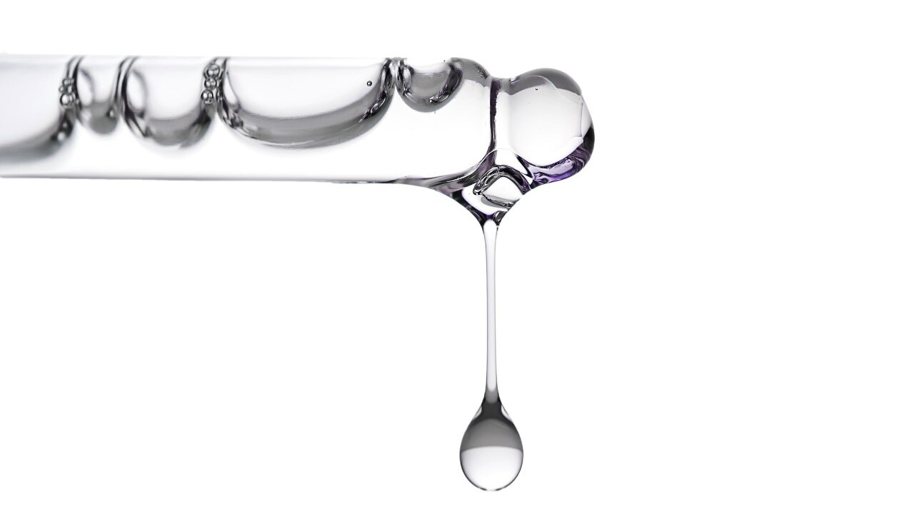 Salicylic acid for dry skin