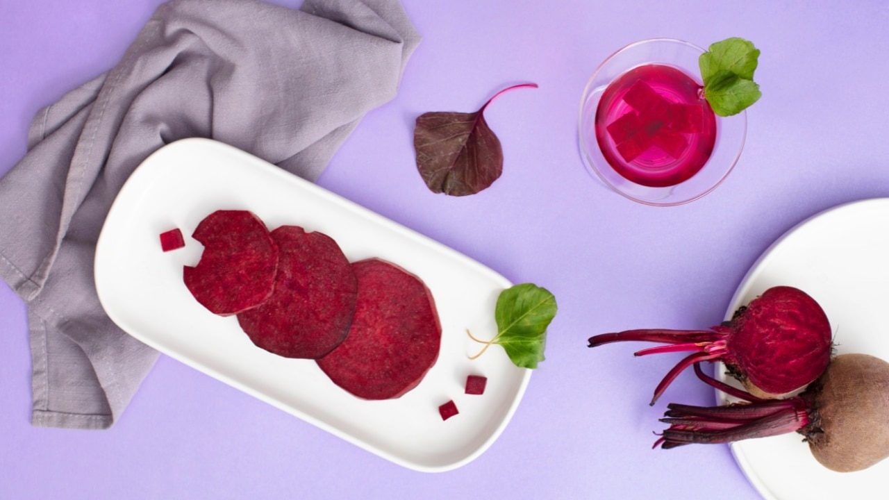 Who Should Avoid Using Beetroot Topically?