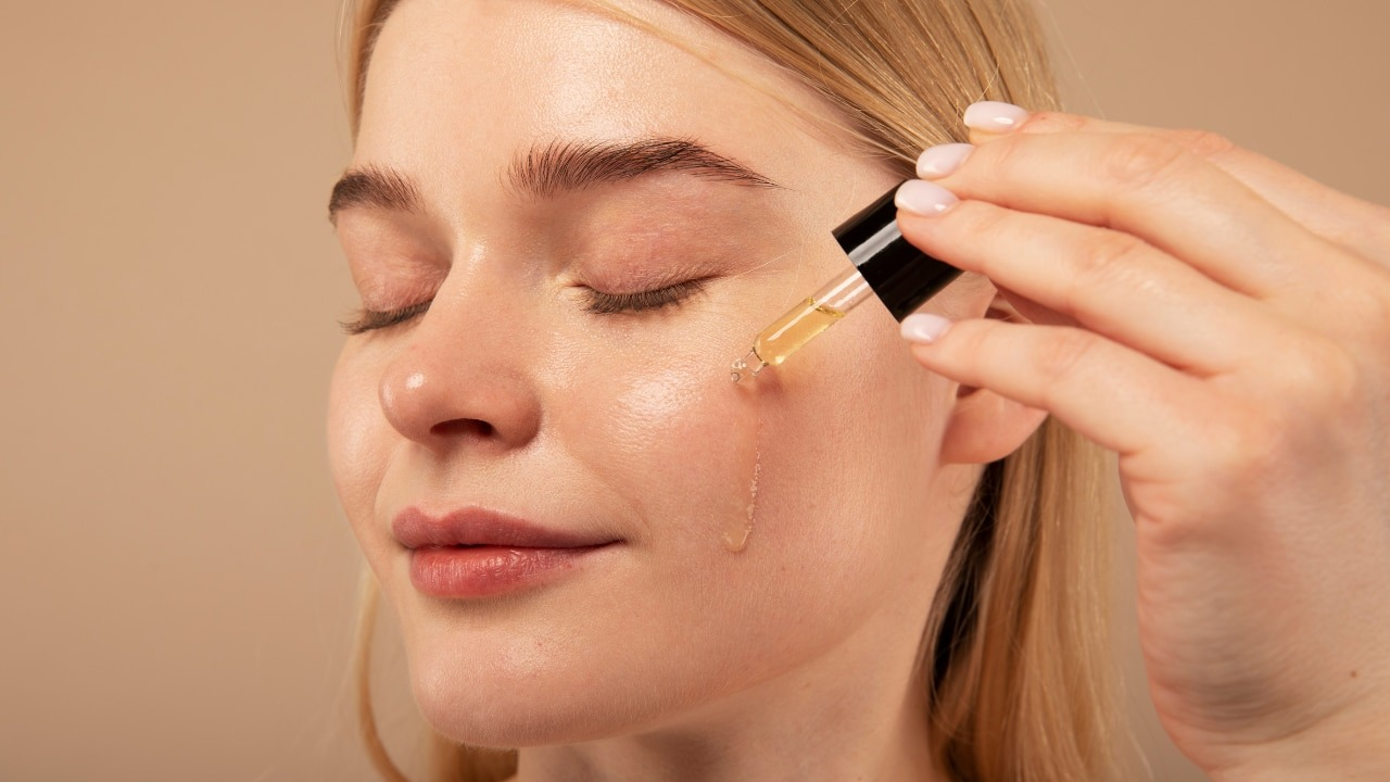 Retinoids