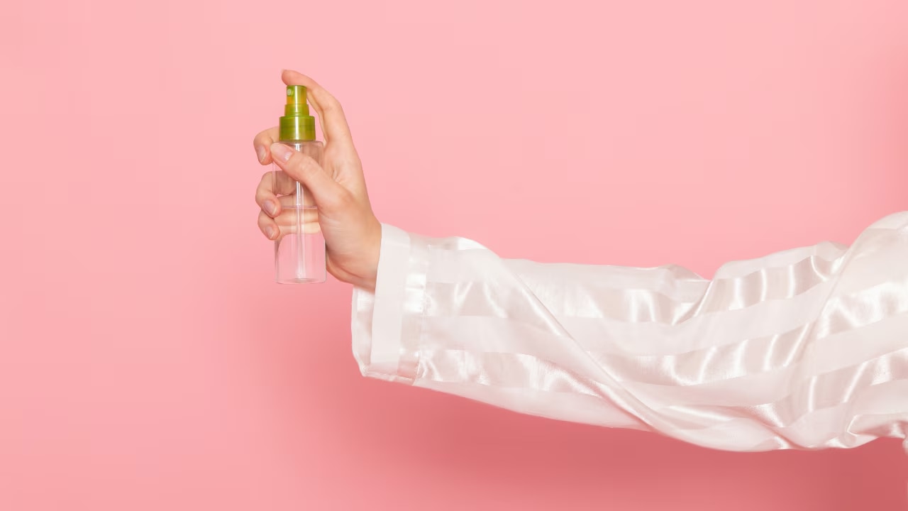 Common Mistake to Avoid While Using Rose Water in Night 