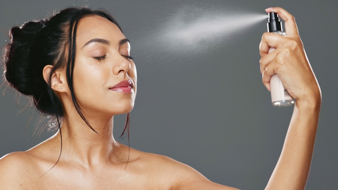 In skin prep for makeup