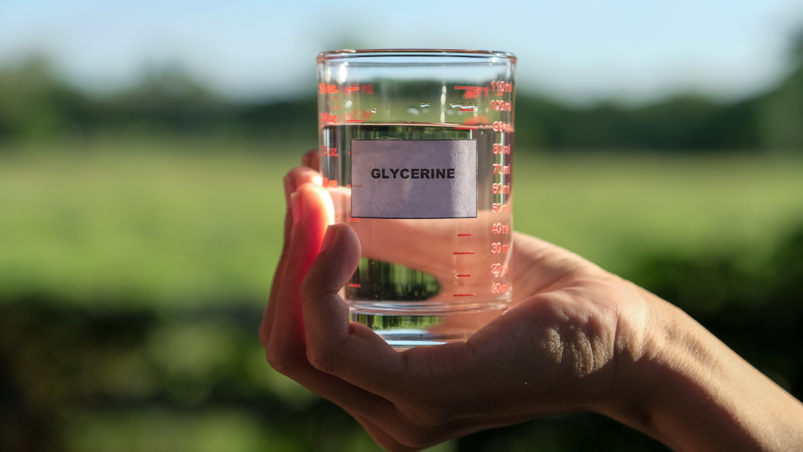 Glycerine for Skin - Benefits and How to Apply It Right