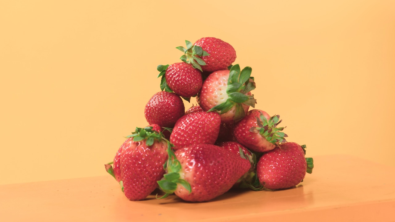 What Causes Strawberry Legs Image