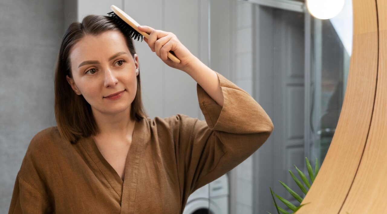 Styling aid for flyaways image