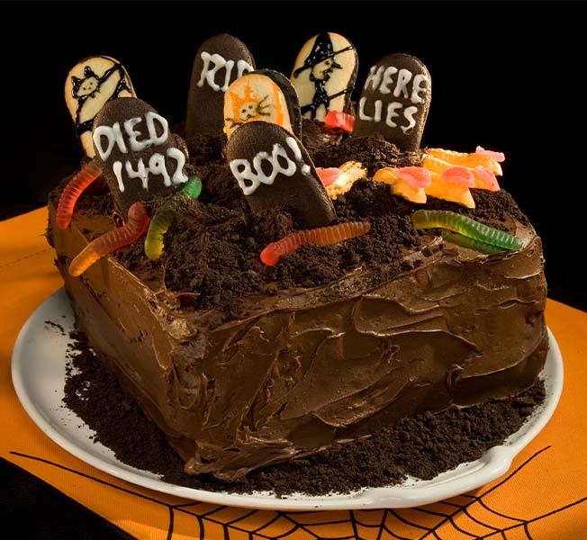 Halloween Graveyard Ice Cream Cake