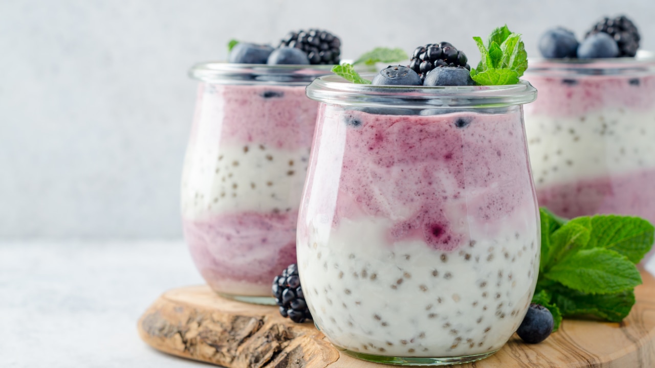 1. Chia Berry Glow Smoothie