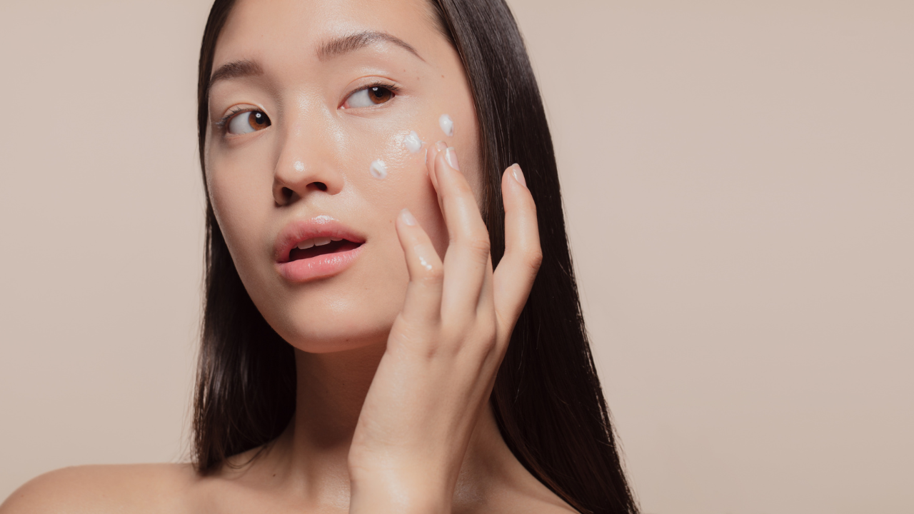 Step 3: Lightweight Moisturiser