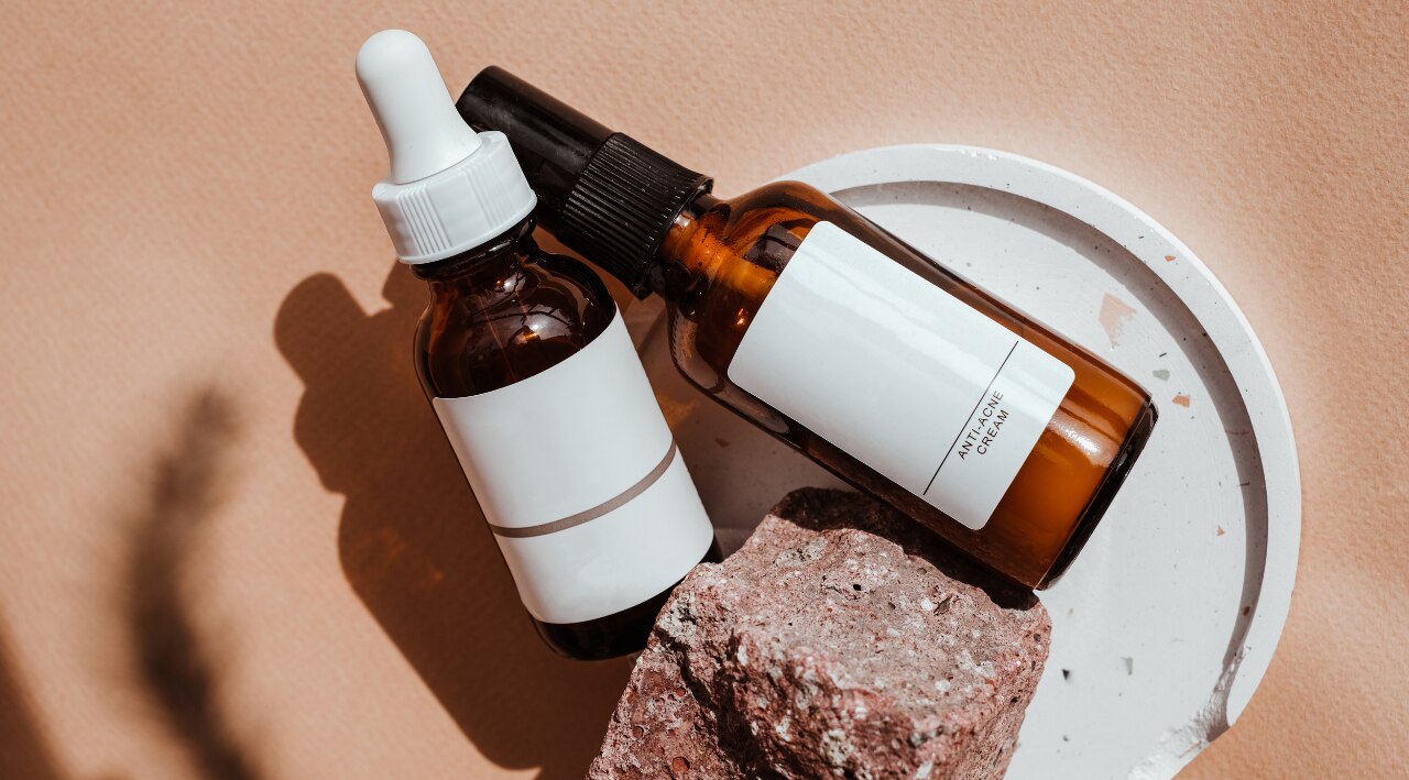 Vitamin C vs Niacinamide – The Key Differences Image