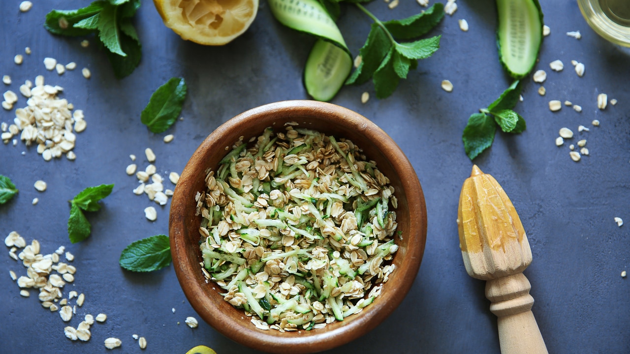 Cucumber & Oatmeal Scrub Image