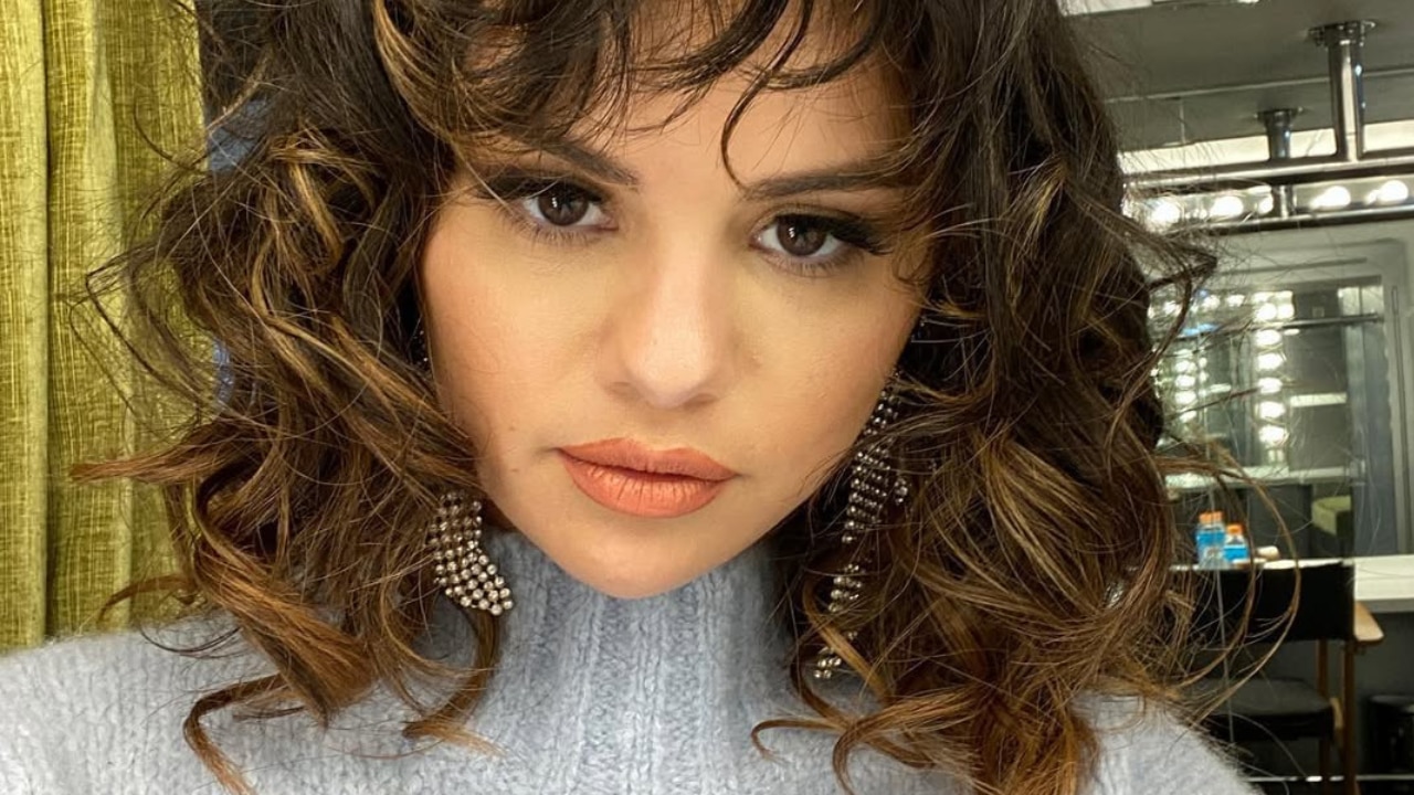 Layer Cut for Short Curly Hair