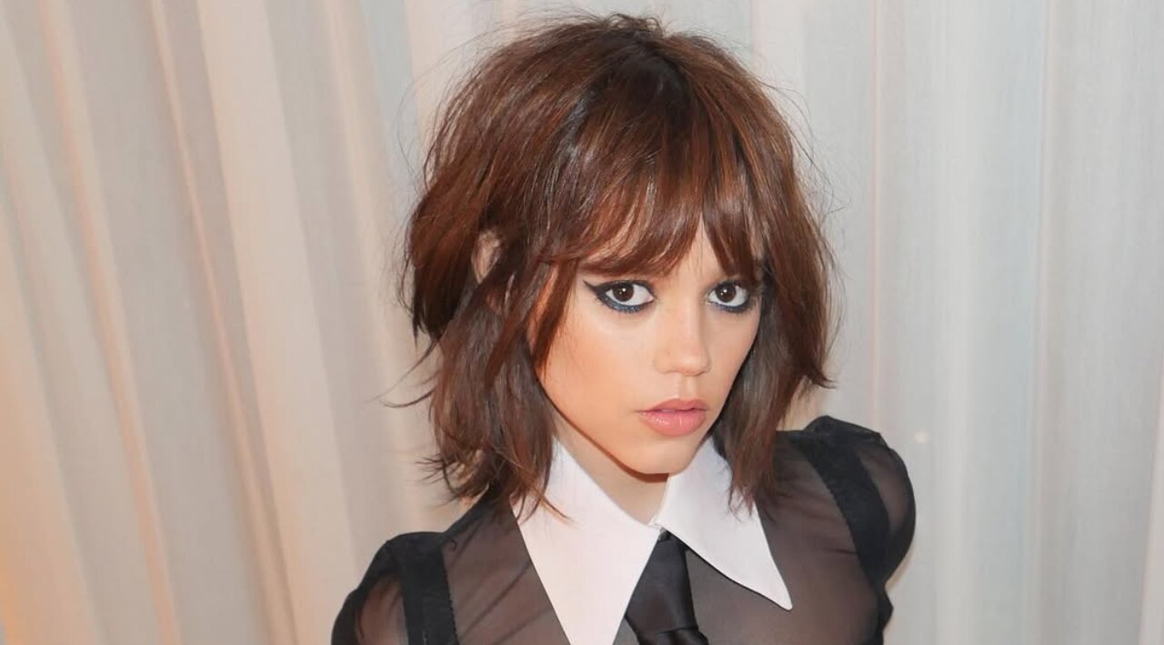 11. Korean Curtain Bangs Bob
