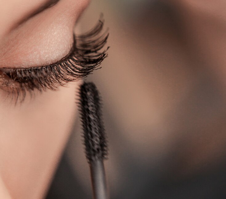 Image of How to Apply Mascara: Best Types, Easy Removal & Tips for a Smudge-Free Look