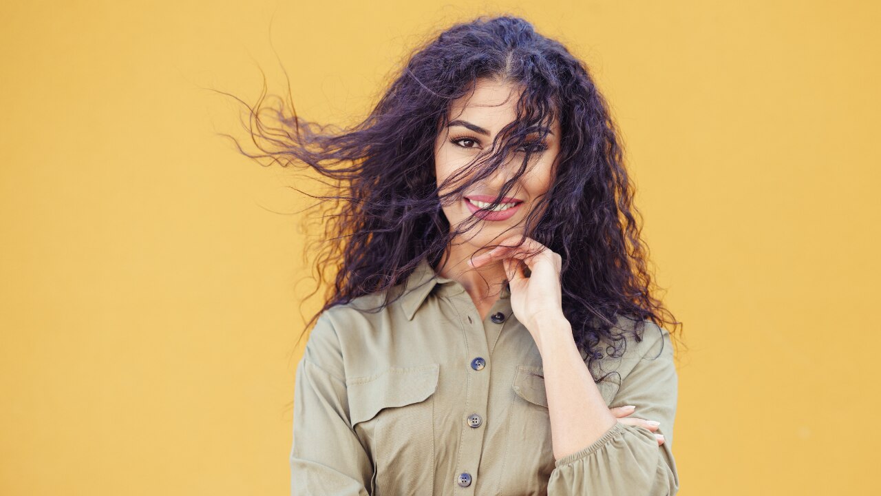 What is Frizzy Hair Image