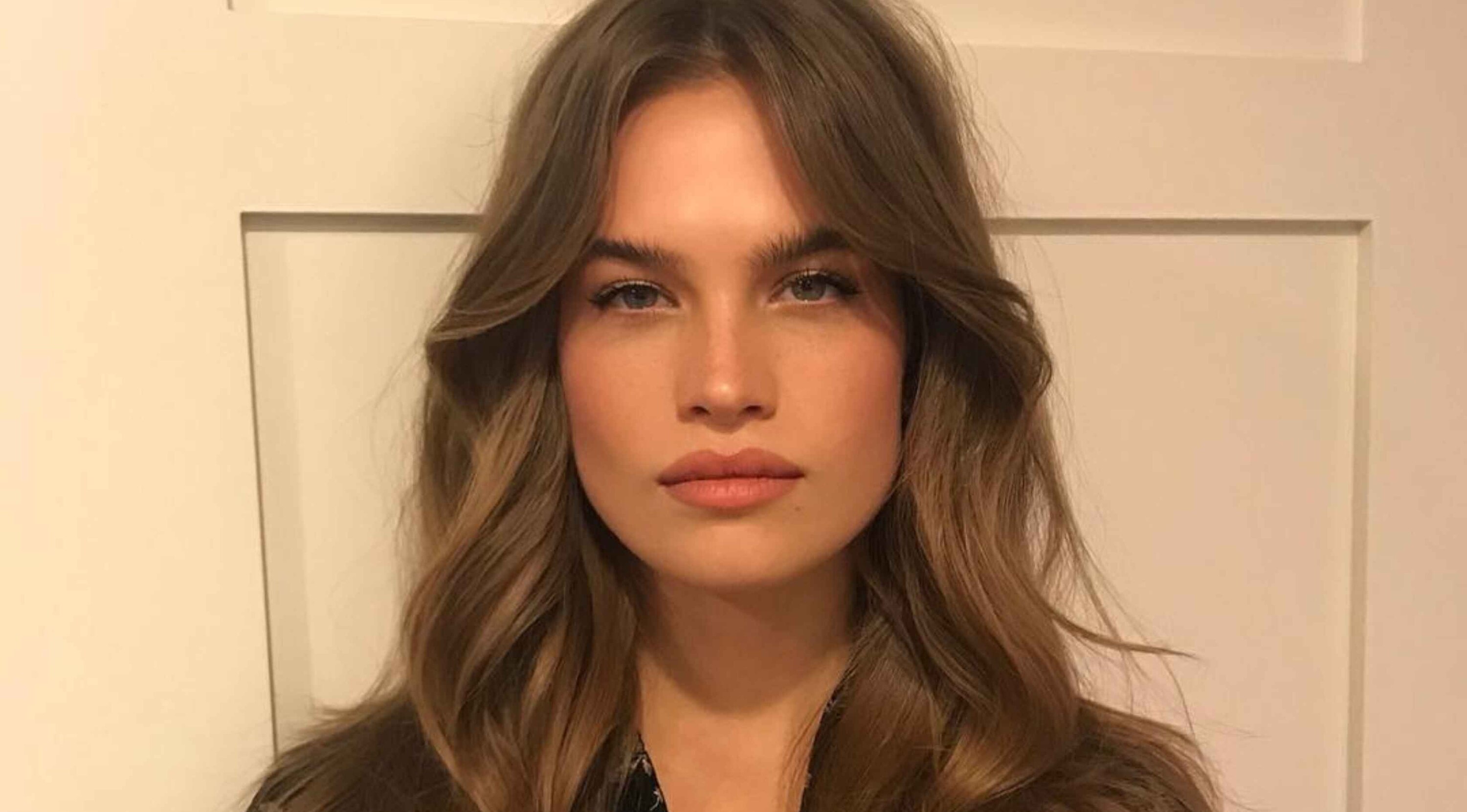 Tapered Ends with Volume on Top Image