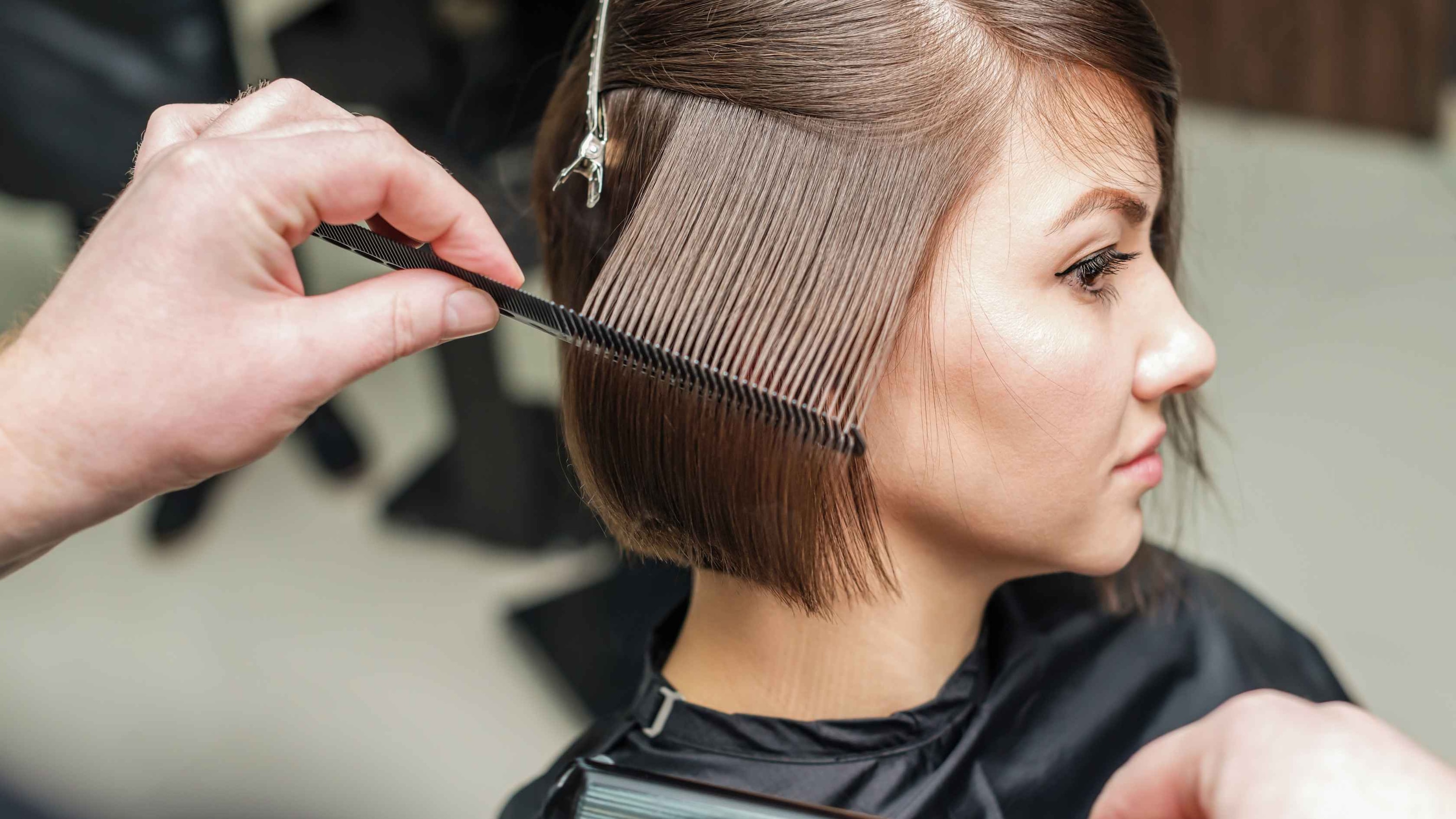 Maintenance Tips for Round Face Haircuts Image