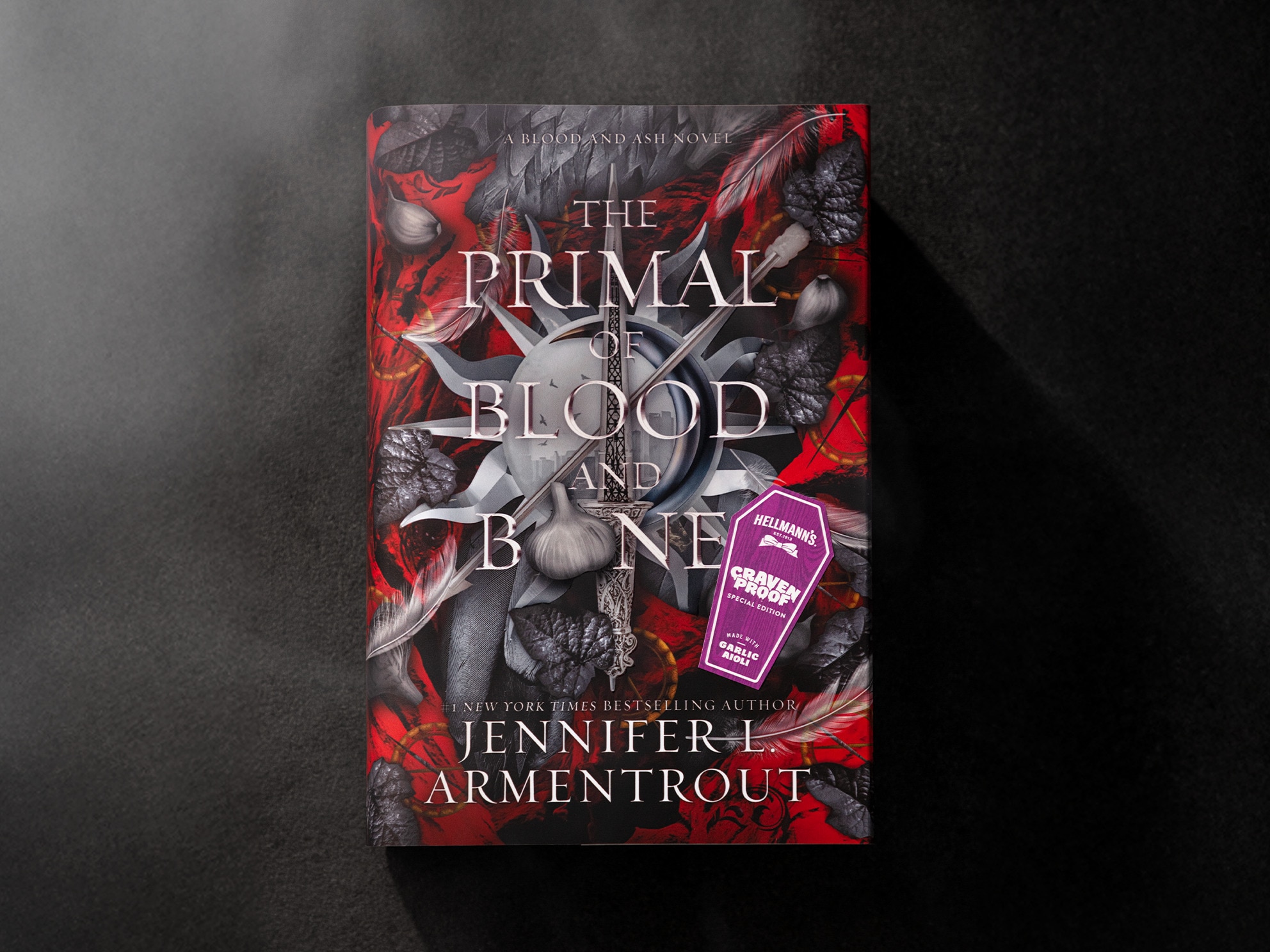 Hellmann’s Craven Proof Garlic Aioli detail shot