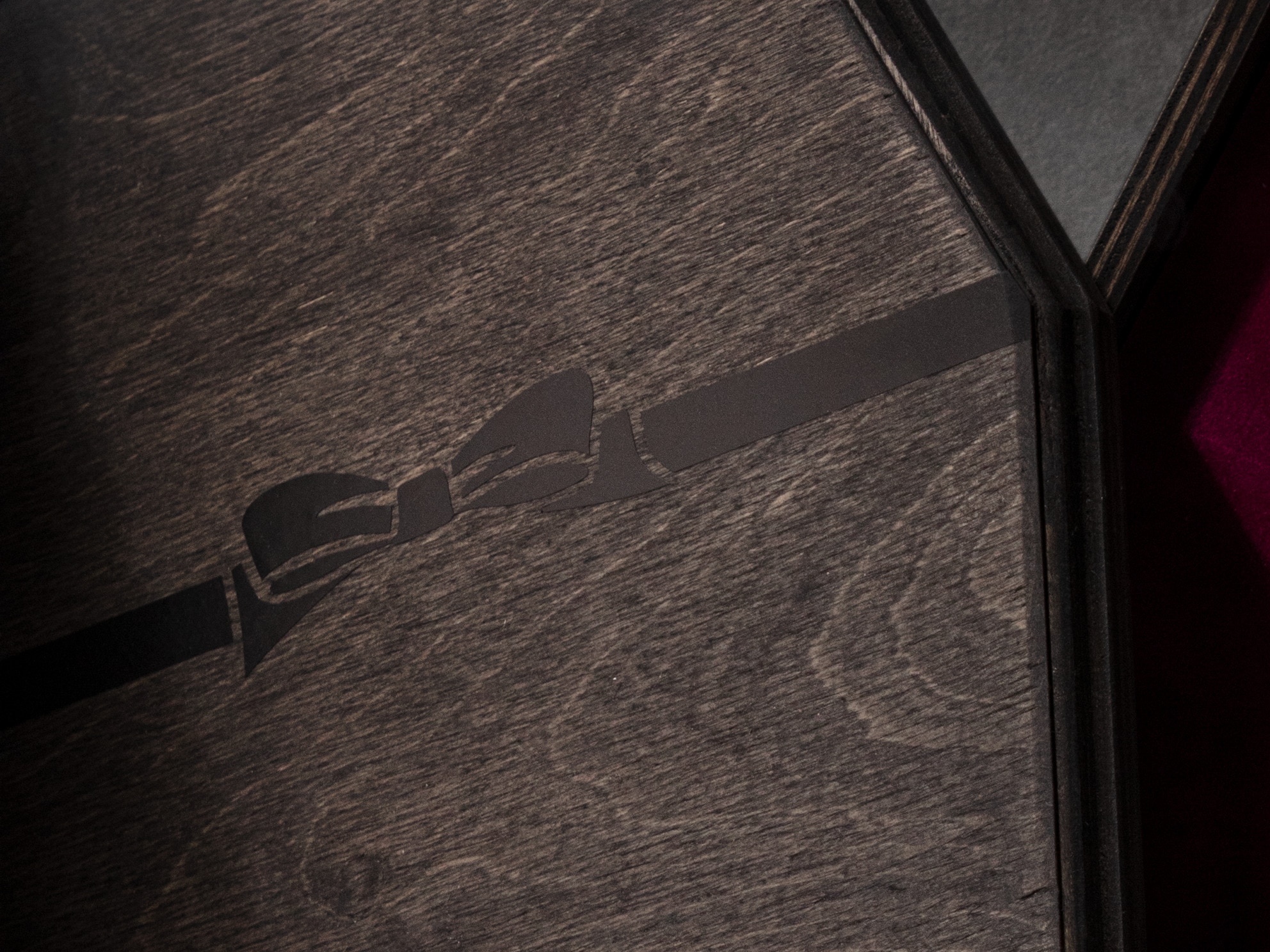 Hellmann’s Craven Proof Garlic Aioli detail shot