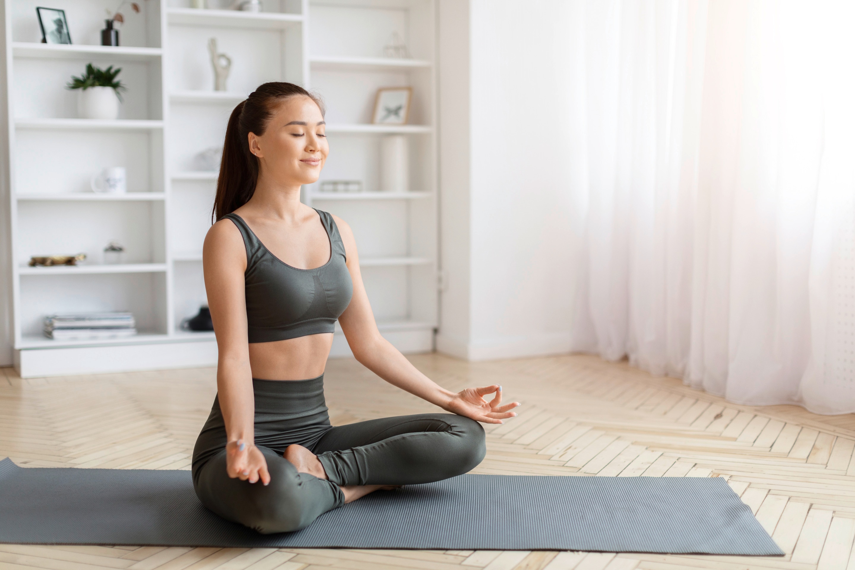 โยคะยามเช้า เพียง 10 นาที ช่วยชะลอวัย หน้าใส เพิ่มภูมิคุ้มกัน