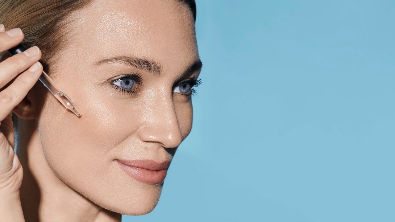 Niacinamide for Dry Skin: Benefits & Safety