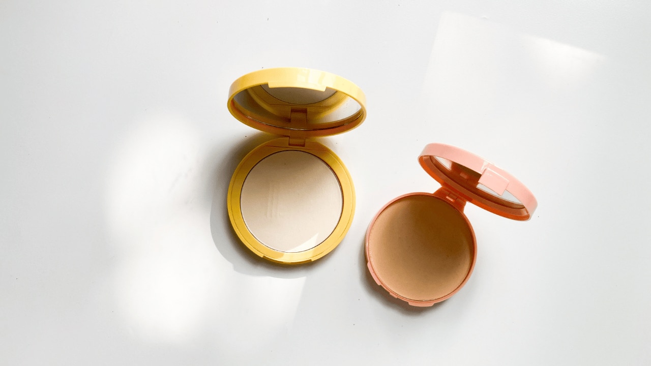 Setting Powder vs Compact Powder vs Loose Powder Image