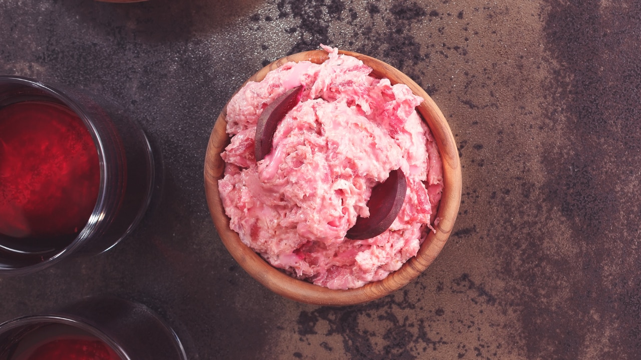 Beetroot and Yogurt Face Pack Image