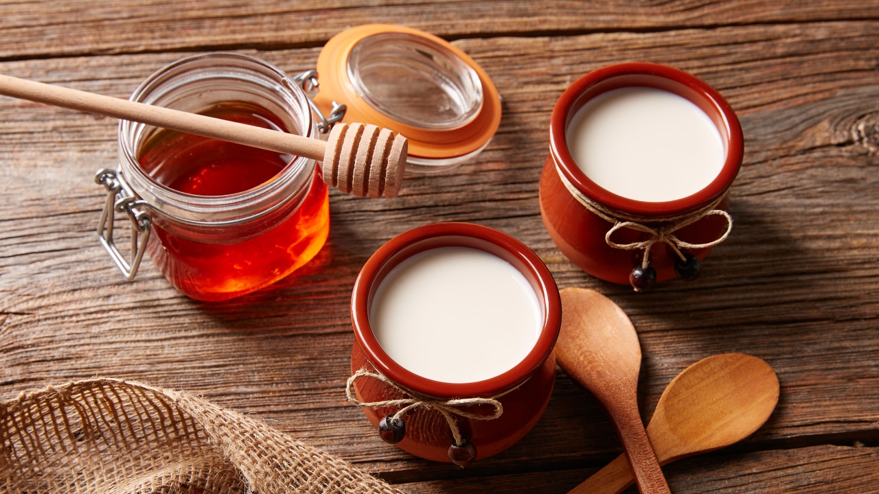 Curd and Honey Face Pack Image