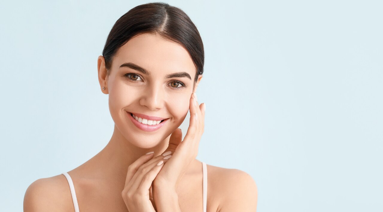 Brightens Skin Tone