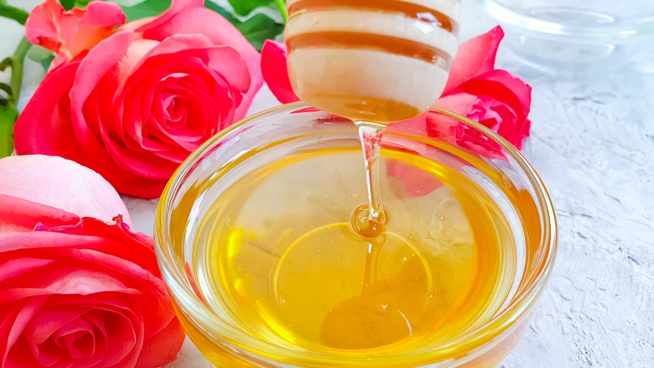2. Rose and Honey Hydration Pack (For Dry Skin)