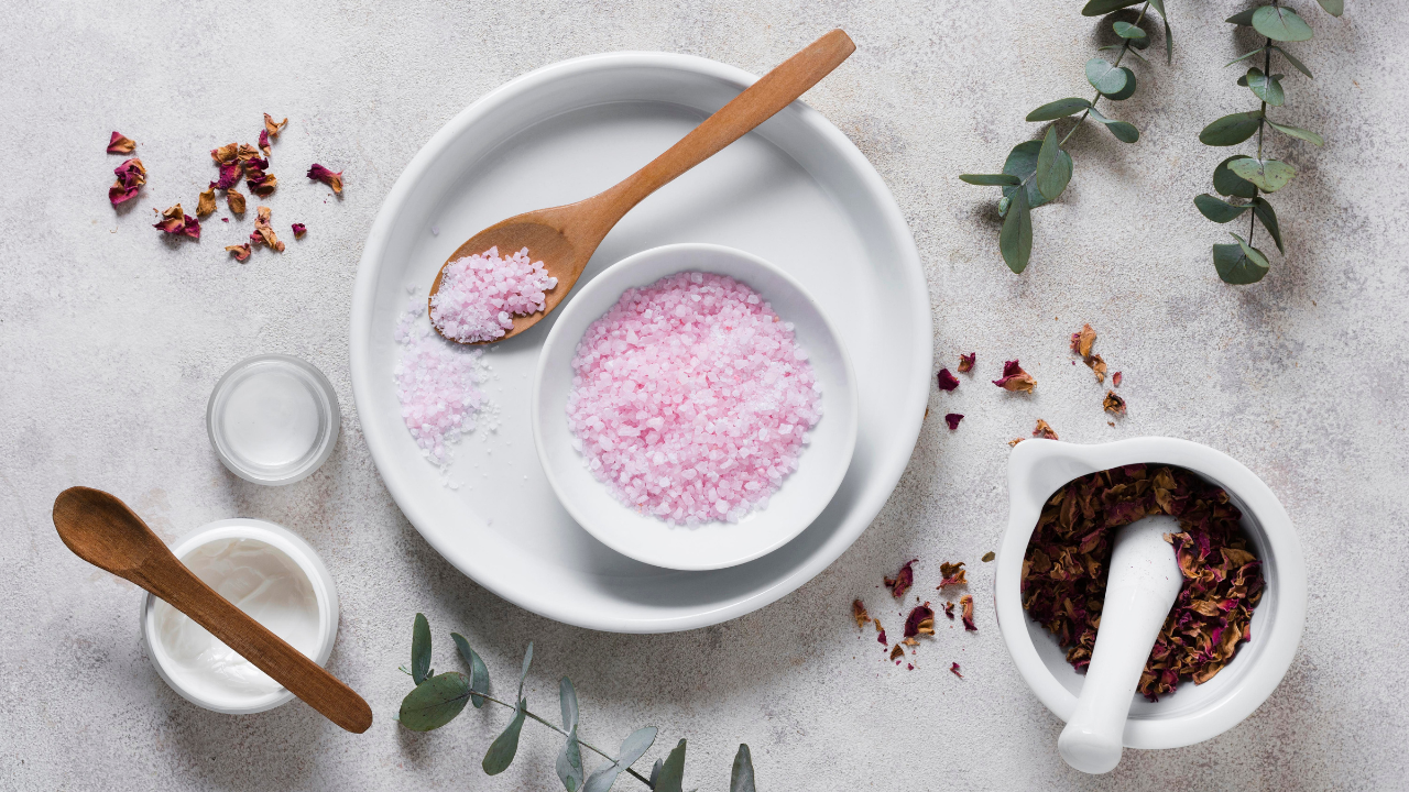 2. Rose Powder Exfoliating Scrub