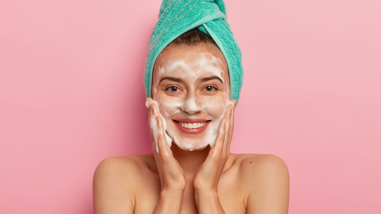 3. Rose Powder Cleanser
