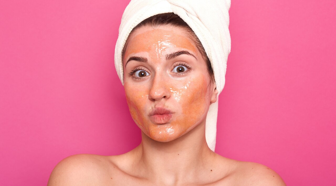 1. Rose Water Face Mask:
