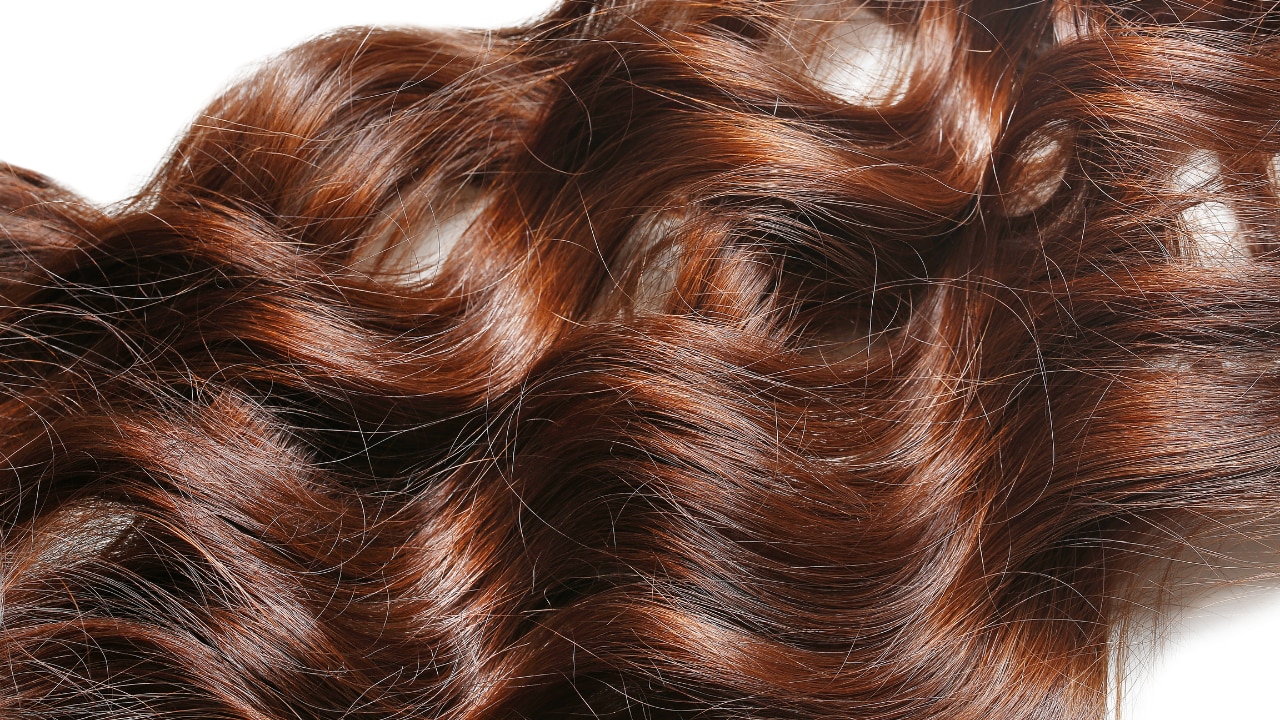 What is a Feather Cut for Long Hair?