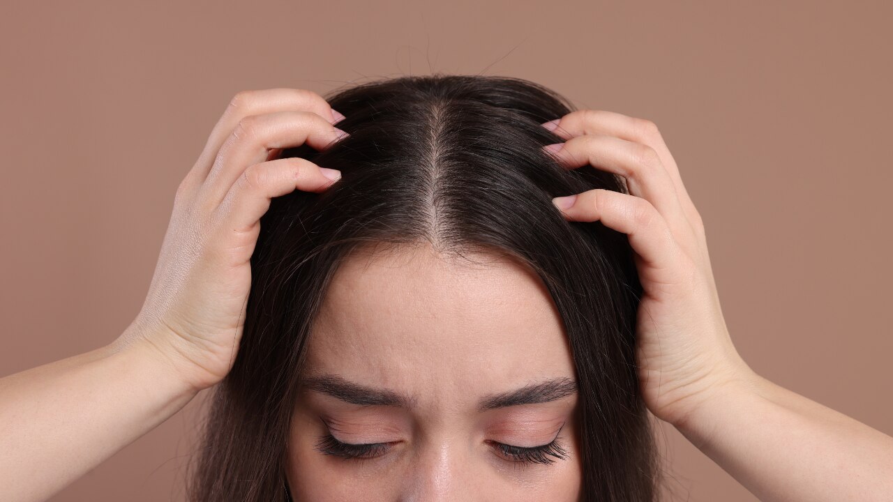 Improves Scalp Health: