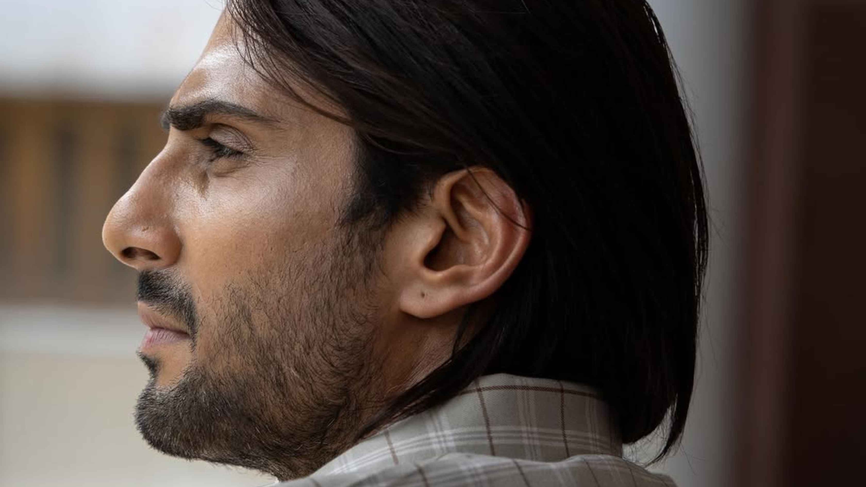 Blunt Shoulder-Length Cut