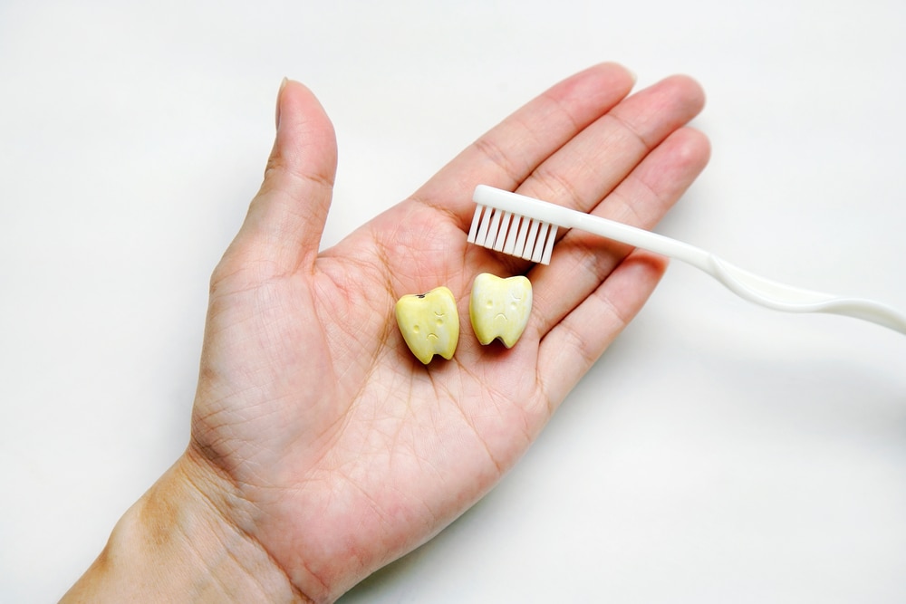 kenapa gigi kuning padahal rajin sikat gigi