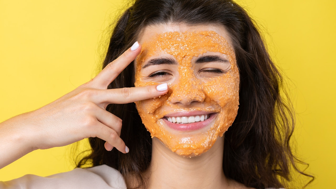 1. Gram Flour (Besan) and Turmeric Pack