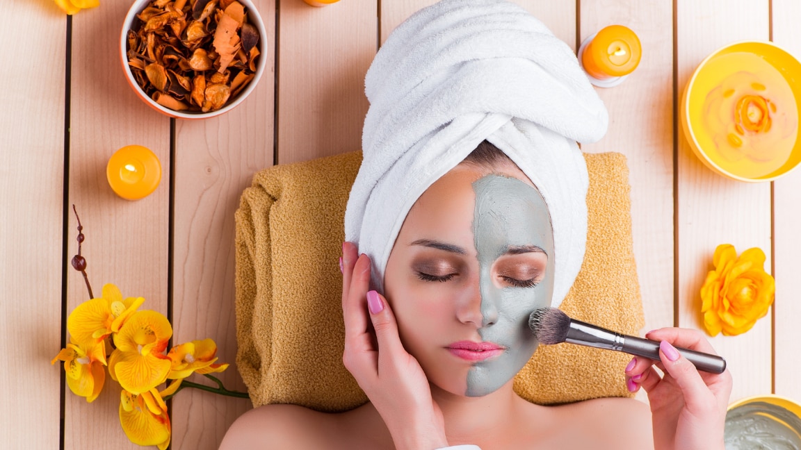 Best Face Packs for Instant Glow: Festive-Ready Skin Tips