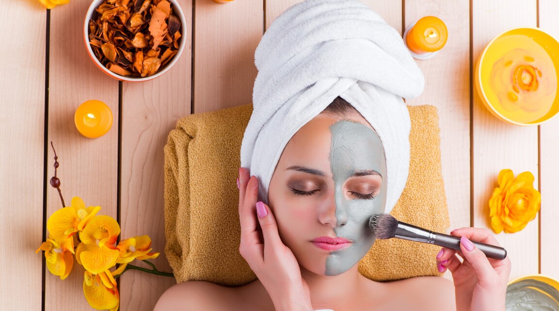 Best Face Packs for Instant Glow: Festive-Ready Skin Tips