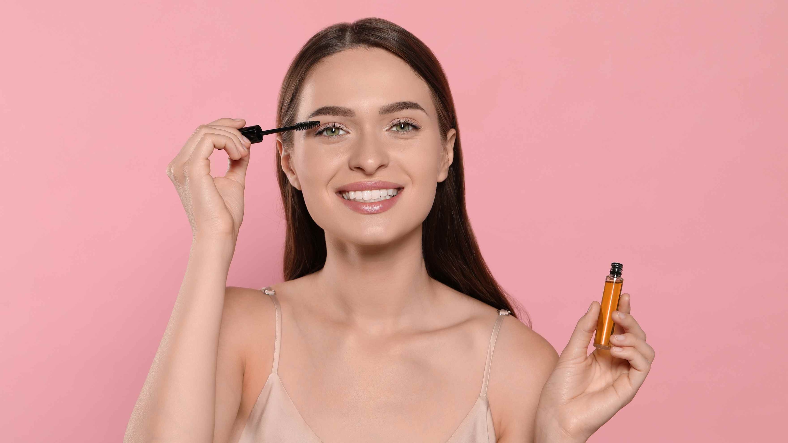Is Castor Oil Good for Eyebrows? -