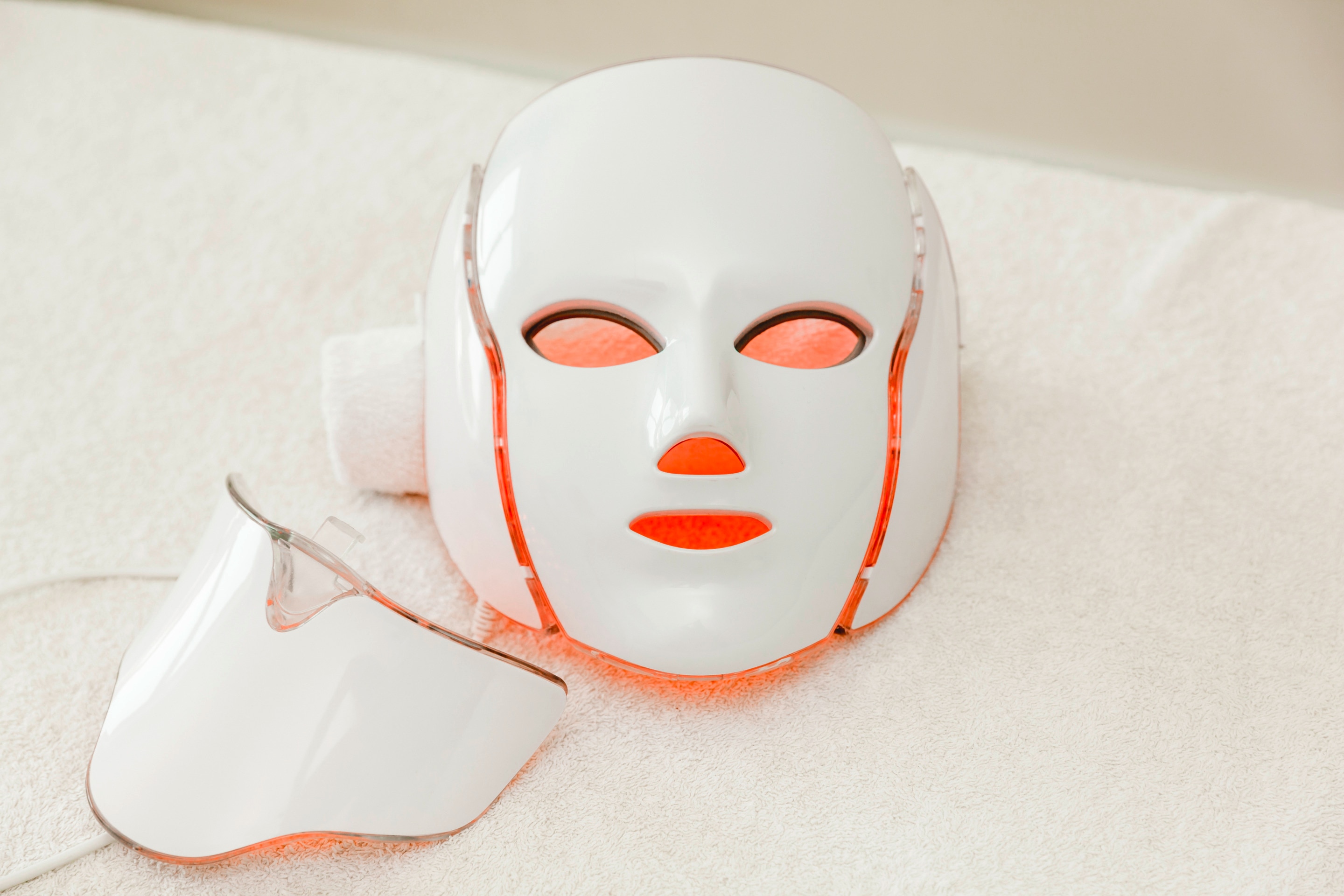A red light therapy mask.