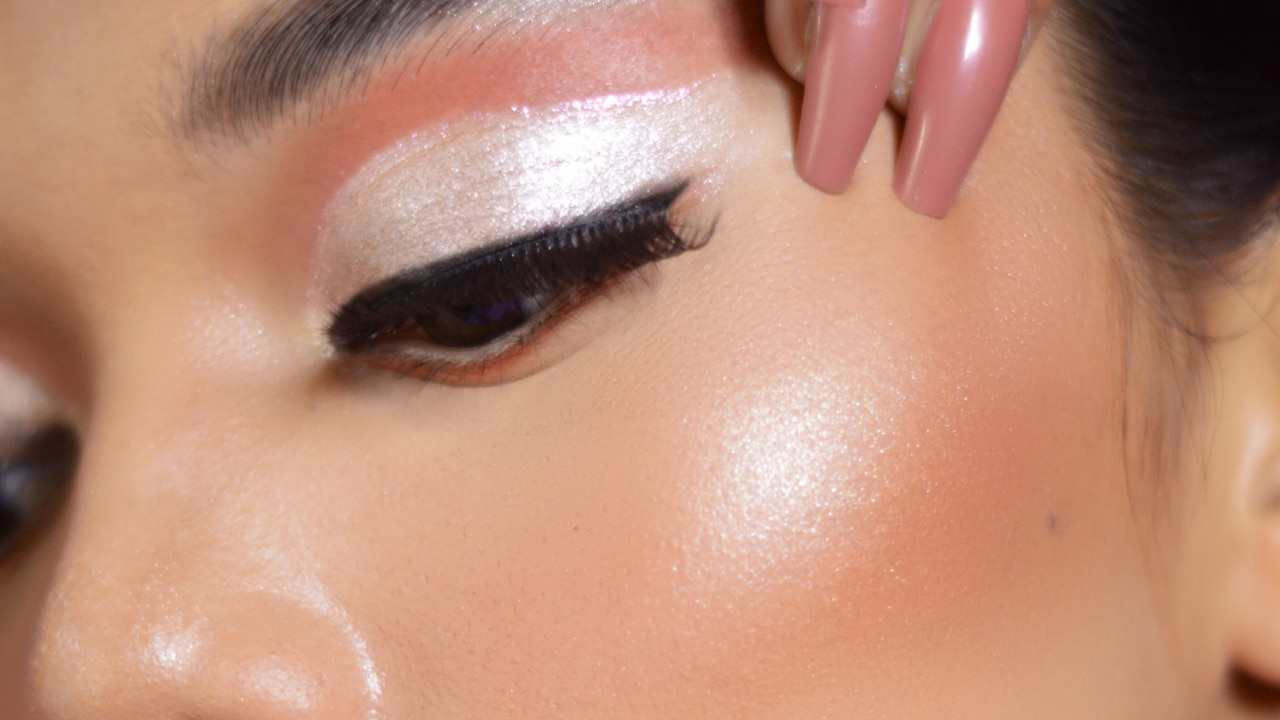 5. Highlight for a Festive Glow – Keep concise and clear