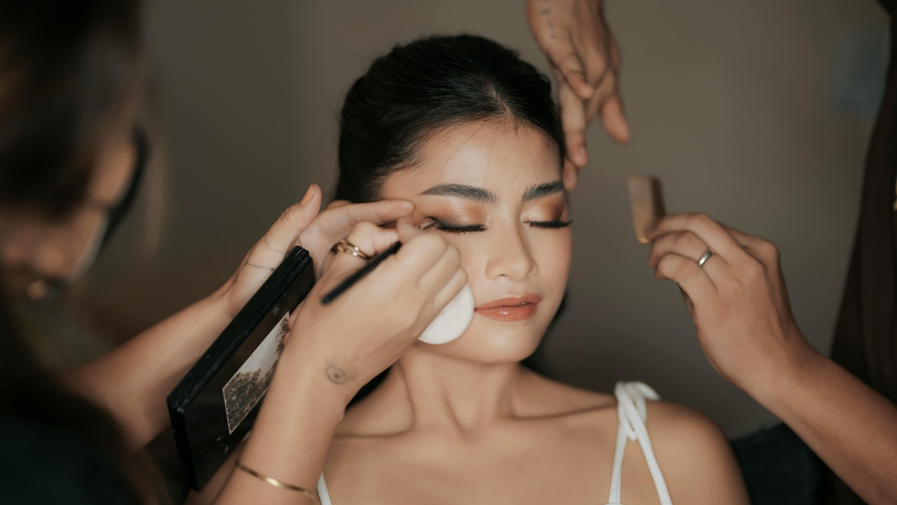 Step-by-Step Airbrush Makeup Tutorial