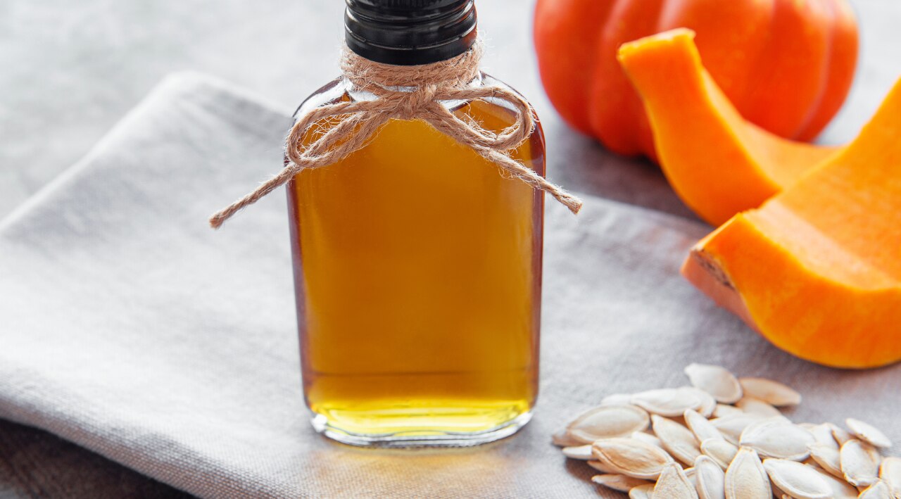 How to Use Pumpkin Seed Oil Orally for Hair Growth