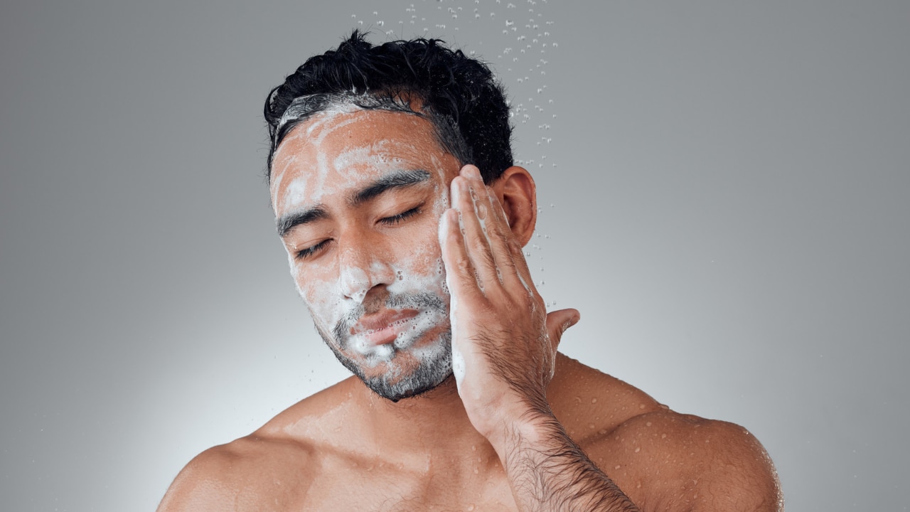 2. Simple Refreshing Face Wash