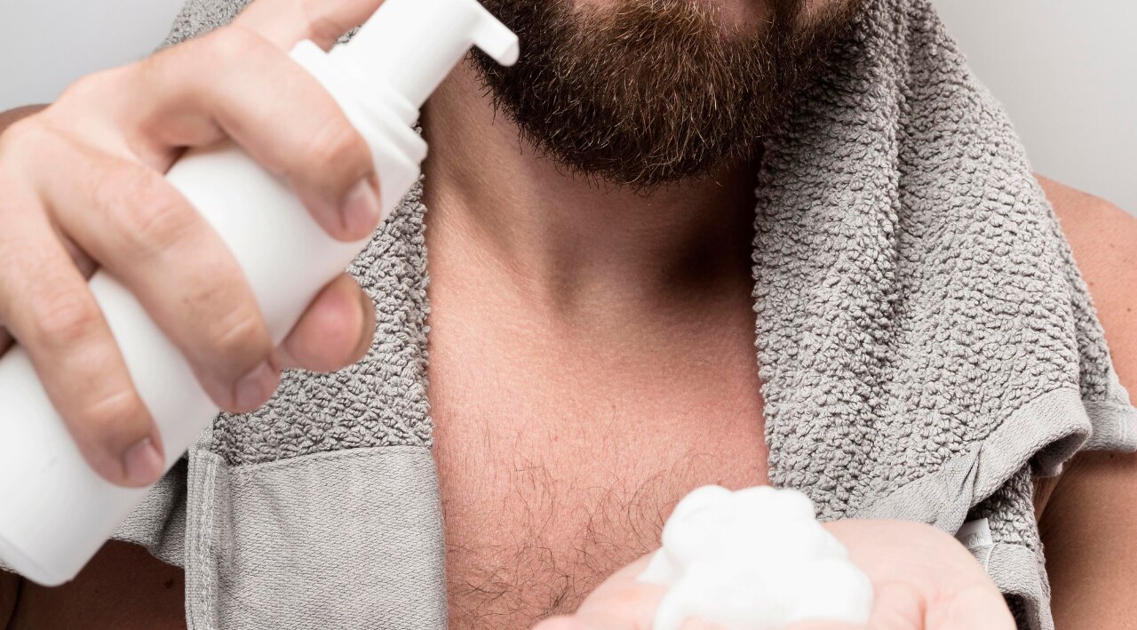 Top Recommended Face Washes for Oily Skin in Men