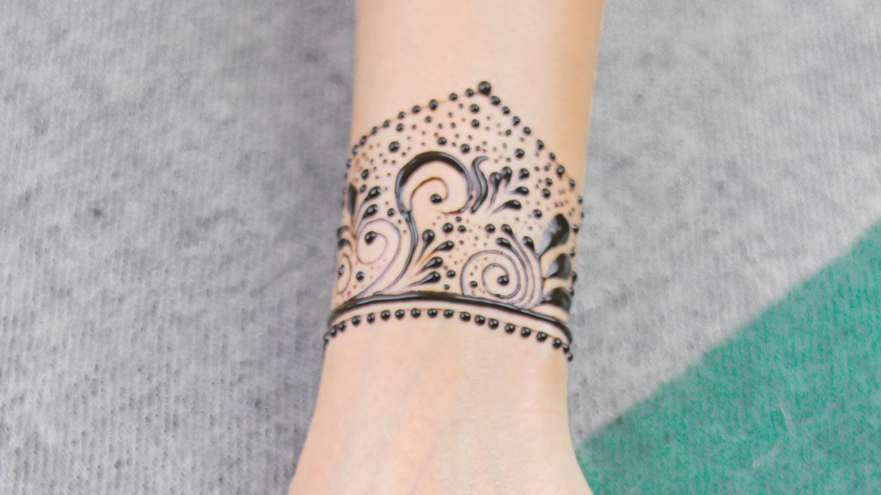 6. Peacock Feather Band