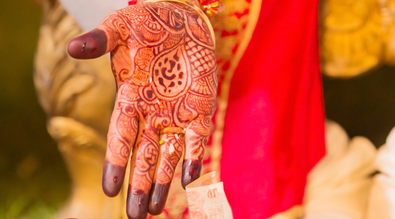 14. Full Palm Traditional Mehndi
