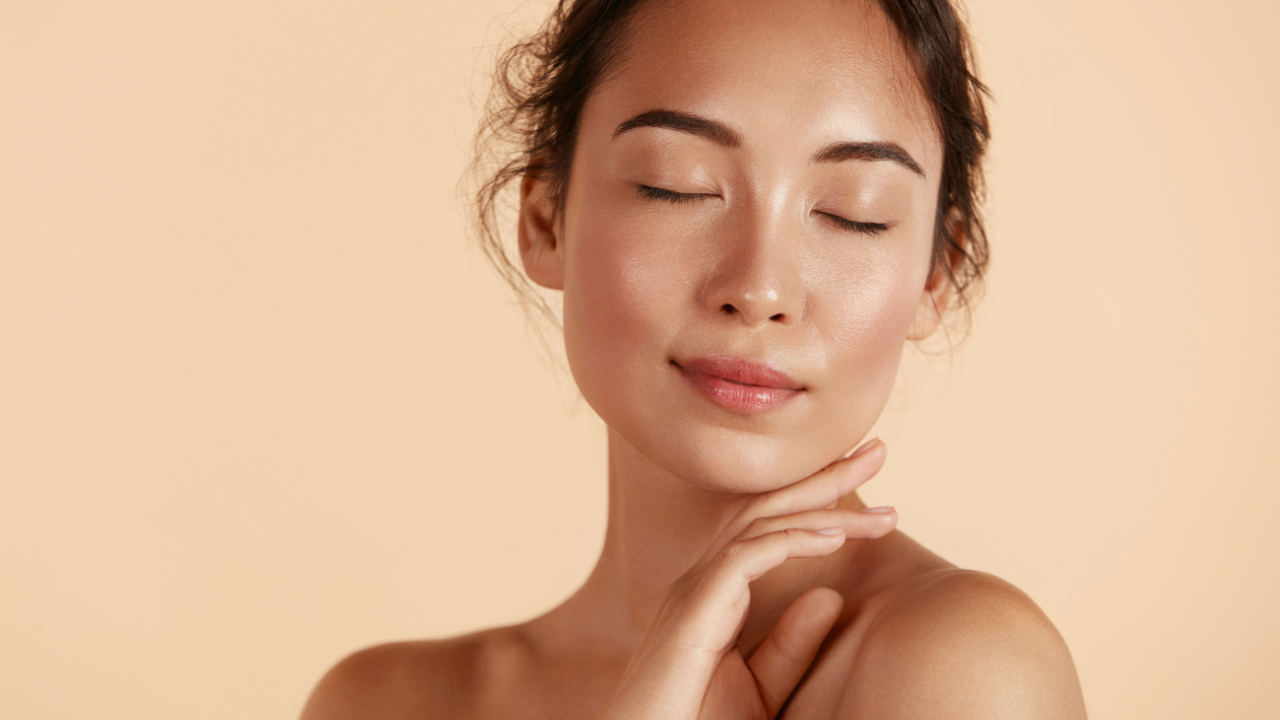 Dry Skin: Barrier Restoration and Moisture Lock
